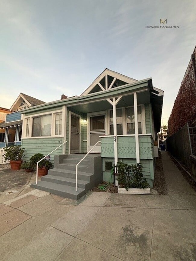 Building Photo - 34 Dudley Ave