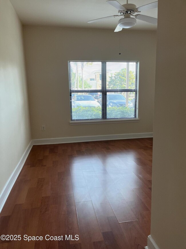 Building Photo - 6461 Borasco Dr