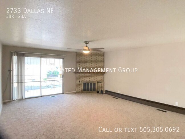 Building Photo - 2733 Dallas St NE