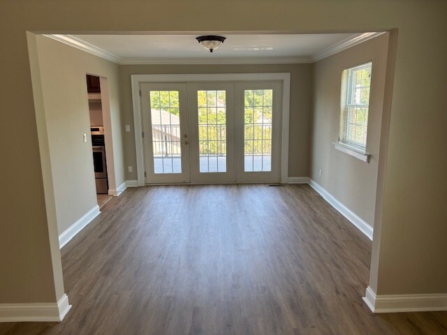 Building Photo - 681 Overland Ave