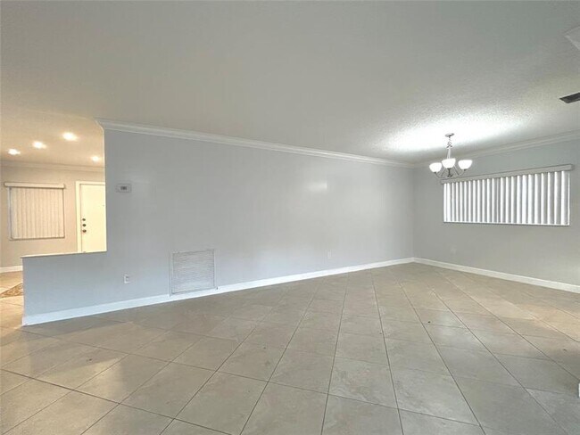 Building Photo - 8948 SW 18th Rd