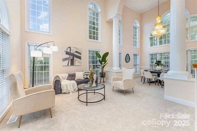 Building Photo - 3439 12 Oaks Pl