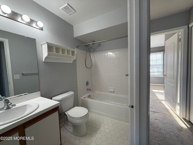 Building Photo - 52 Aberdare Ct