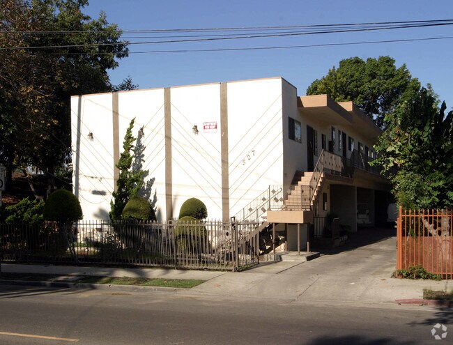 Primary Photo - 527 N Coronado St