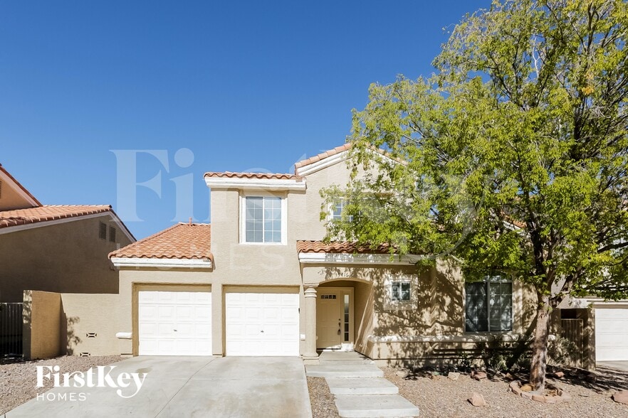 Primary Photo - 9416 Sierra Summit Ave