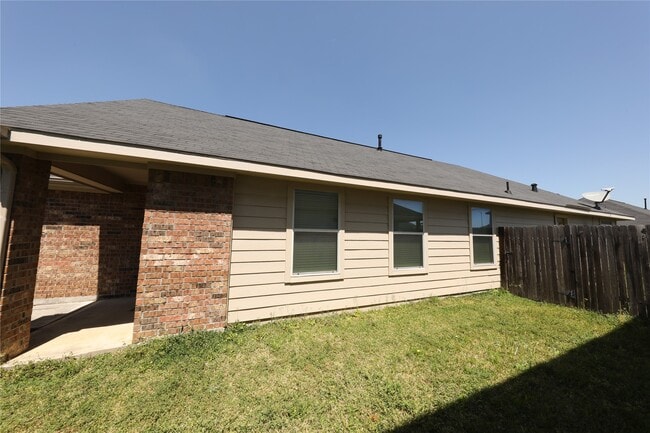 Building Photo - 21430 Palma Grove Way