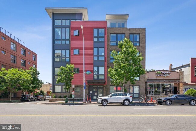 Building Photo - 2920 Georgia Ave NW