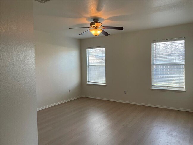 Building Photo - 289 Spring Branch Loop