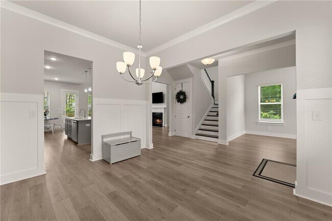 Building Photo - 5841 Woodland Park Ct