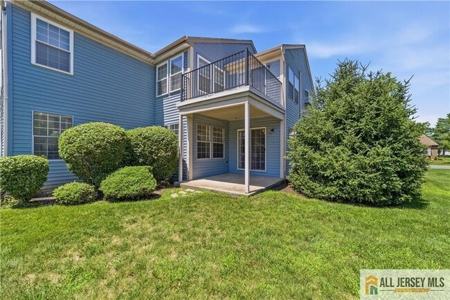 Building Photo - 138 Concordia Cir