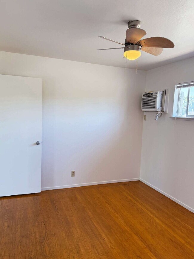 Building Photo - Charming 1BD/1BA Apartment Near Sonoma Plaza - Available Now.