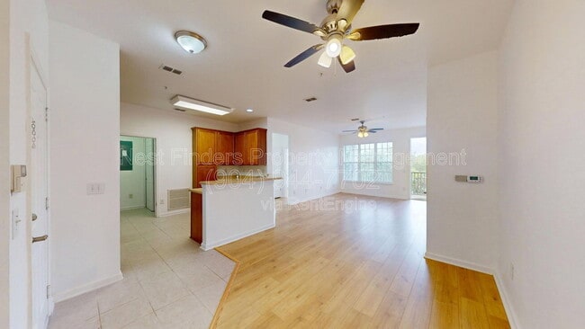 Building Photo - 11251 Campfield Dr