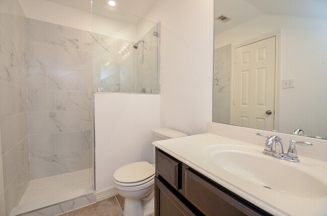 Building Photo - 9996 Boulder Bend Ln