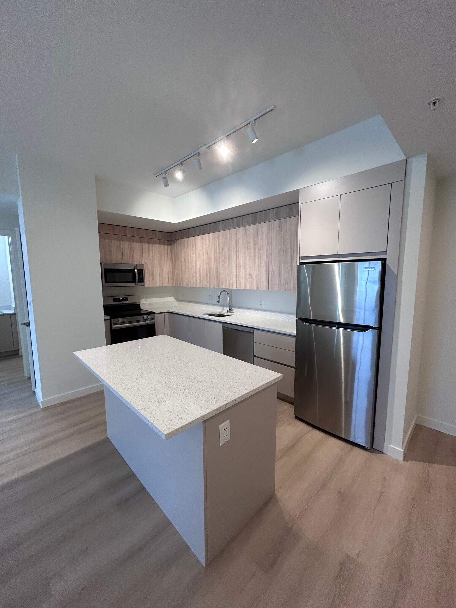 Building Photo - 1715 N J Ter