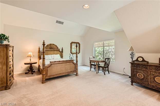 Building Photo - 348 Hanbury Manor Ln