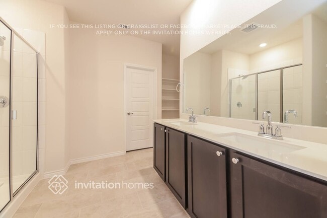 Building Photo - 7408 Alfriston Pl