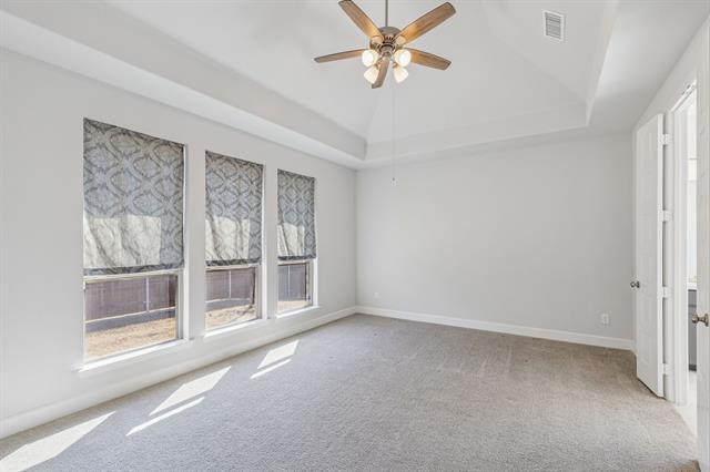 Building Photo - 3300 Honey Suckle Ln