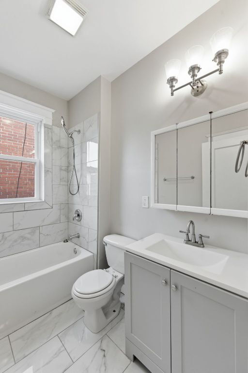 Building Photo - 4162 Shenandoah Ave