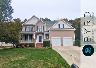 Building Photo - 7757 Hampton Green Dr