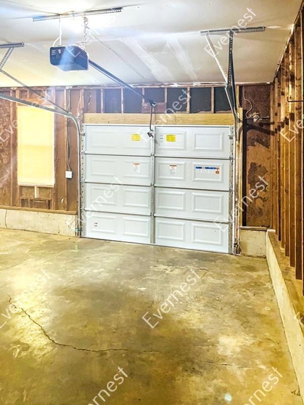 Building Photo - 8419 Milton Morris Dr