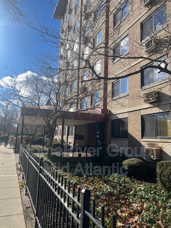 Building Photo - 1816 New Hampshire Ave NW
