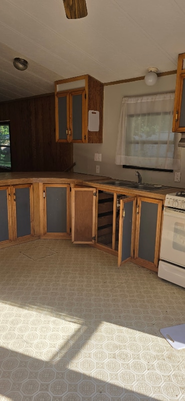 Building Photo - 43124-4M-43 M-43