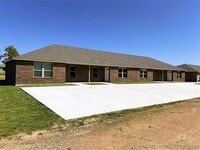 Building Photo - 13001 Owen Ln