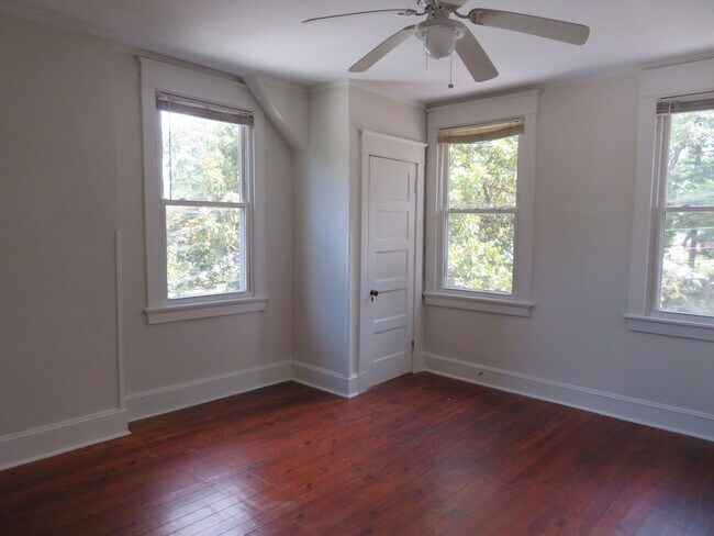 Building Photo - 1762 Matoax Ave