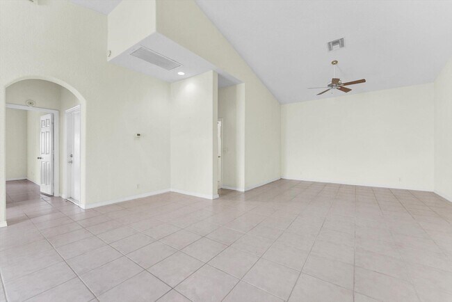 Building Photo - 2531 Coakley Pt