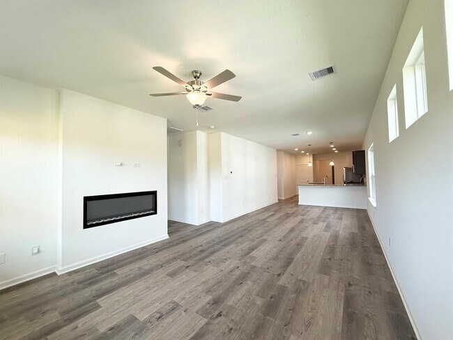 Building Photo - 4227 Wind Swell Ln