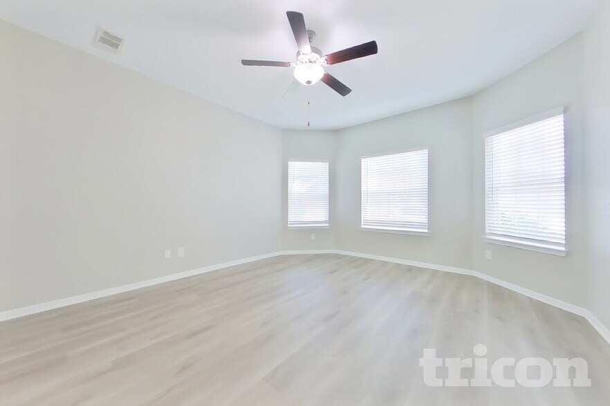 Building Photo - 640 Totem Trail Dr