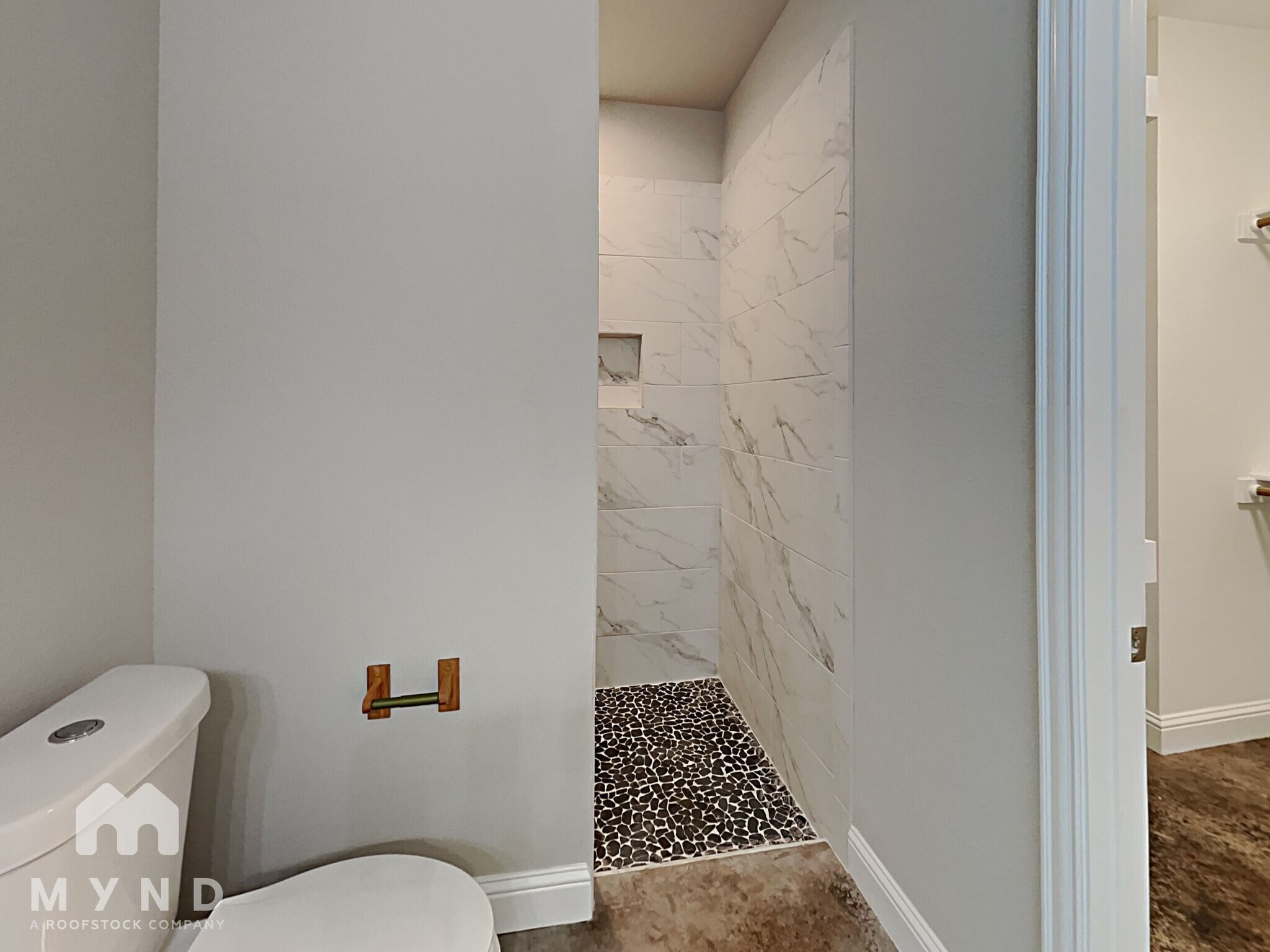Building Photo - 5711 Barkridge Dr
