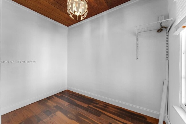 Building Photo - 4220 SW 13th St