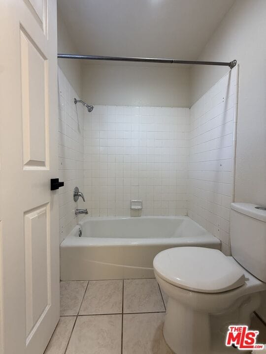 Building Photo - 13975 Lemoli Ave