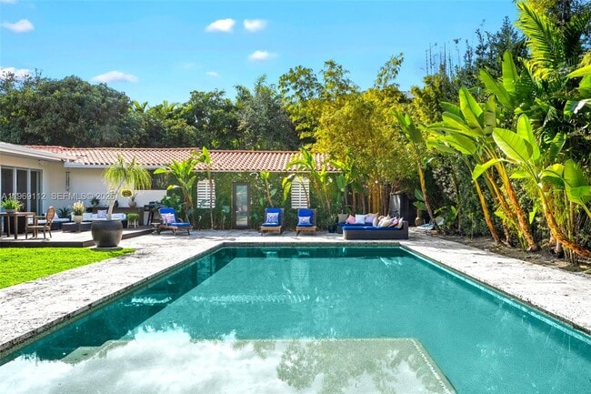 Building Photo - 575 Hibiscus Ln