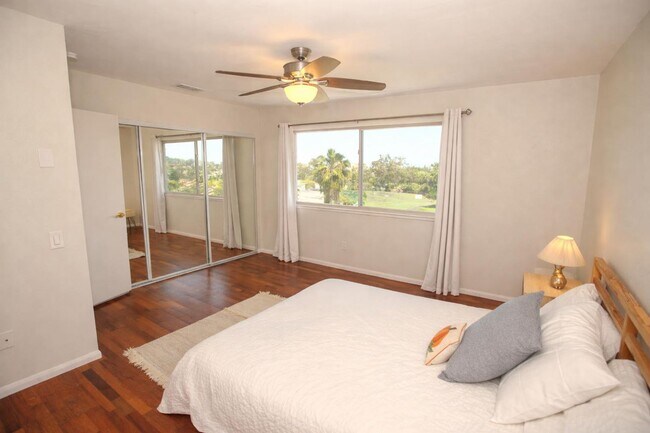 Building Photo - Great Townhome located in the 4S ranch next to Westwood elementary