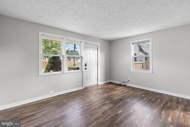 Building Photo - 43 Defense Dr