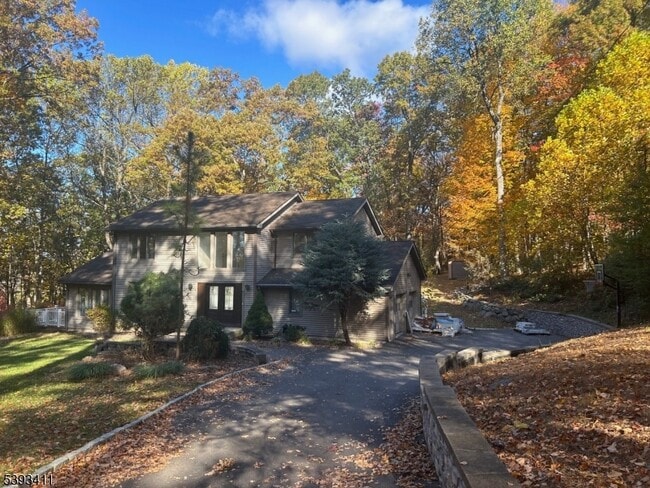 Primary Photo - 102 Drakestown Rd