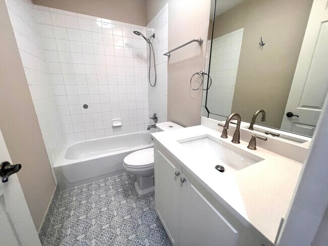 Building Photo - 7406 Briella Dr