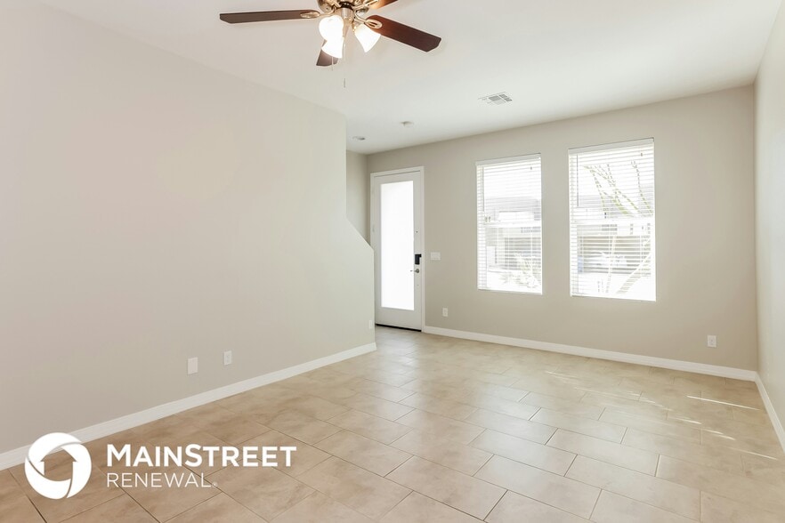 Building Photo - 2000 N 36th St