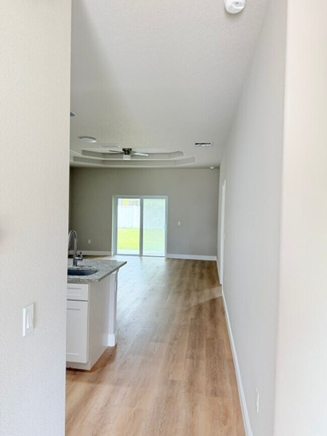 Building Photo - 29 Slumber Path