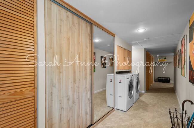 Building Photo - 426 Jefferson St