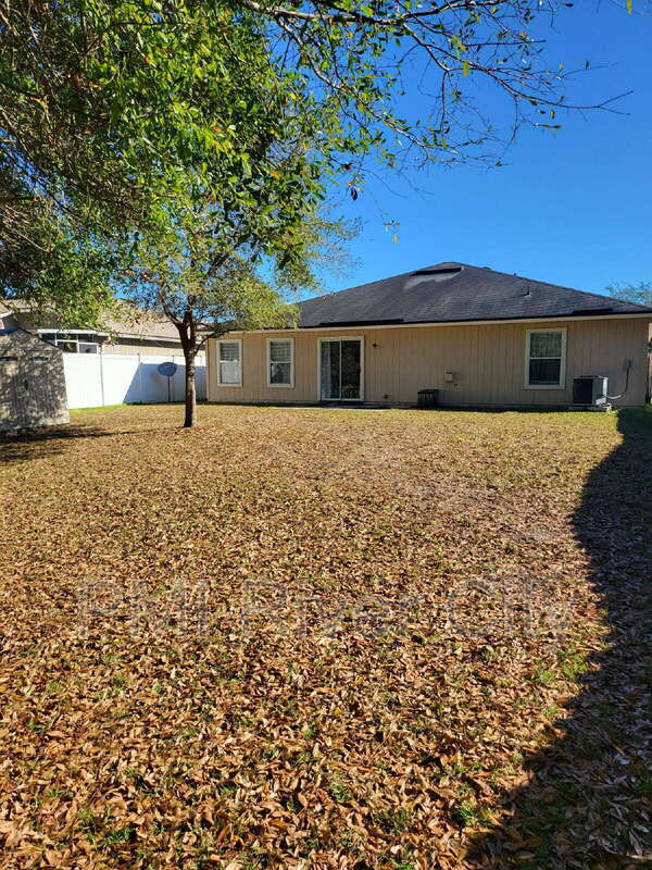Building Photo - 2132 Sotterley Ln