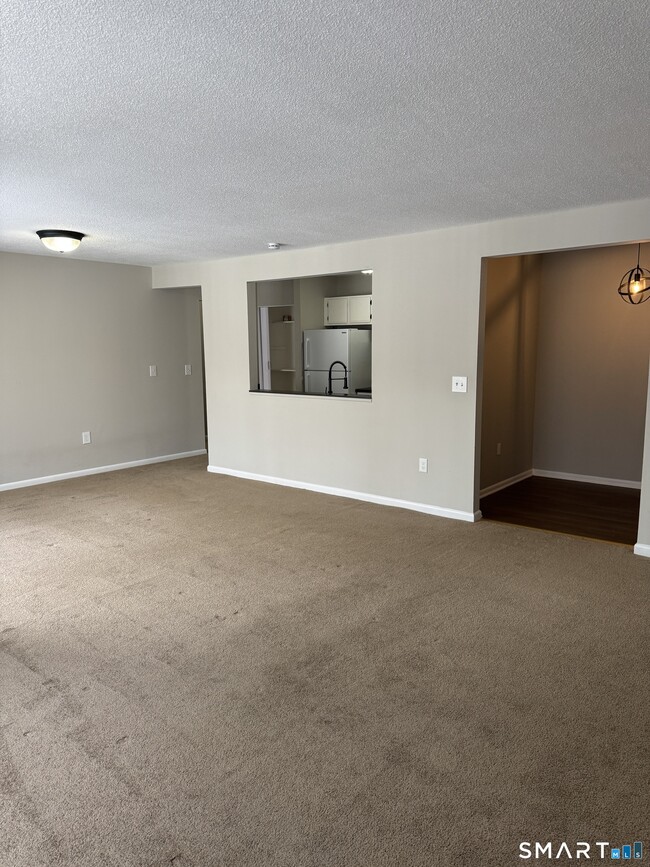 Building Photo - 175 Mill Pond Rd