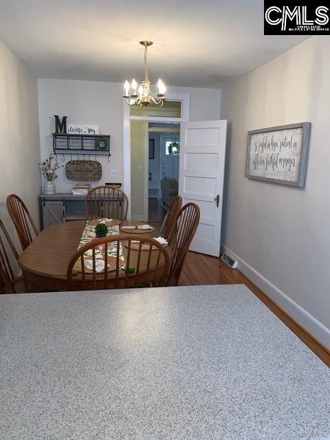 Building Photo - 111 S Queen St