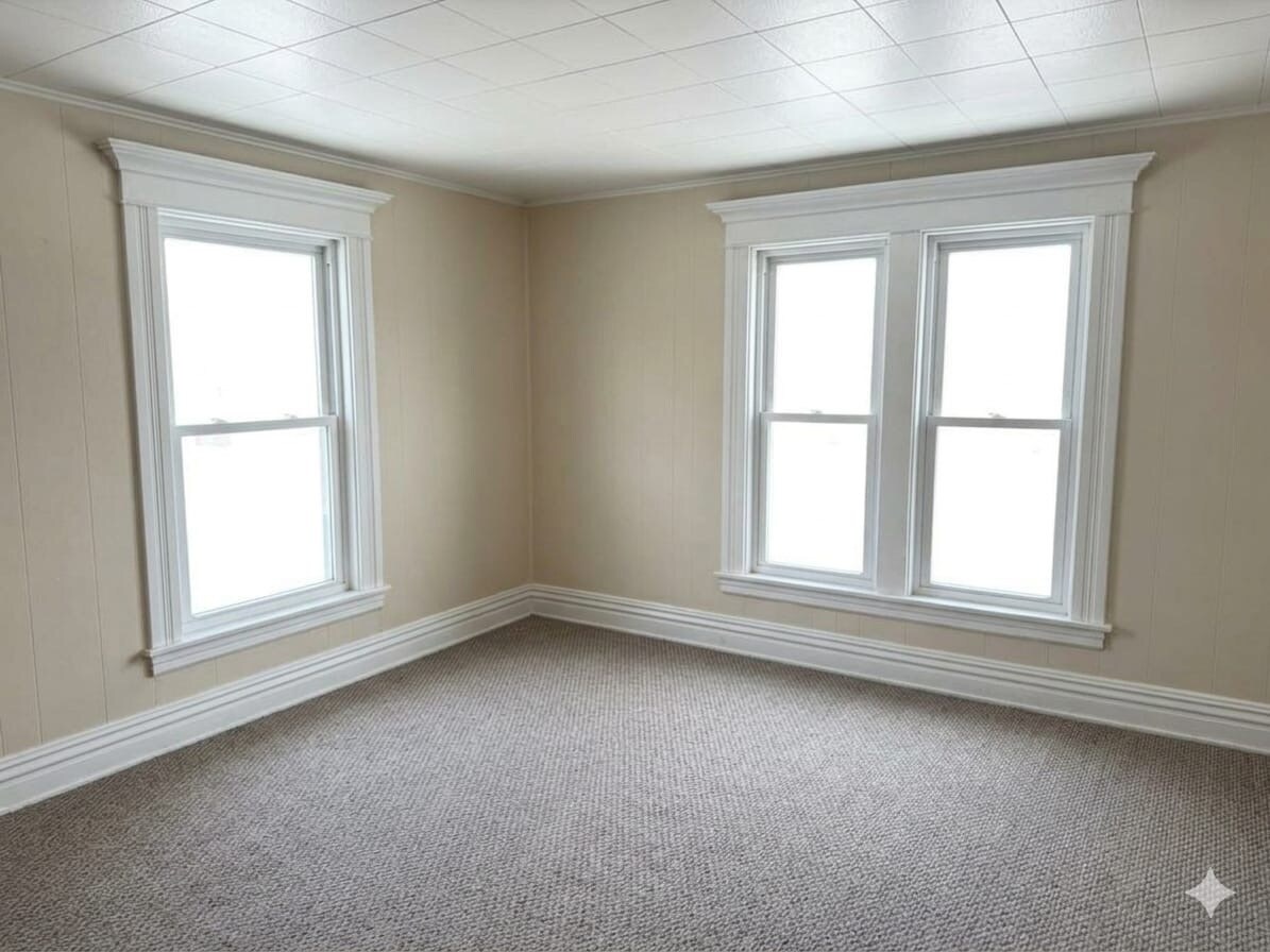 Building Photo - 901 W Main St