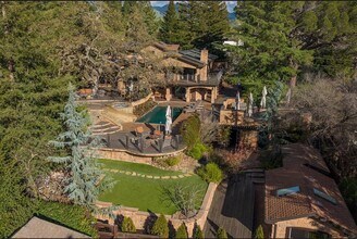 Building Photo - 6 Bed 4 Bath In Alamo
