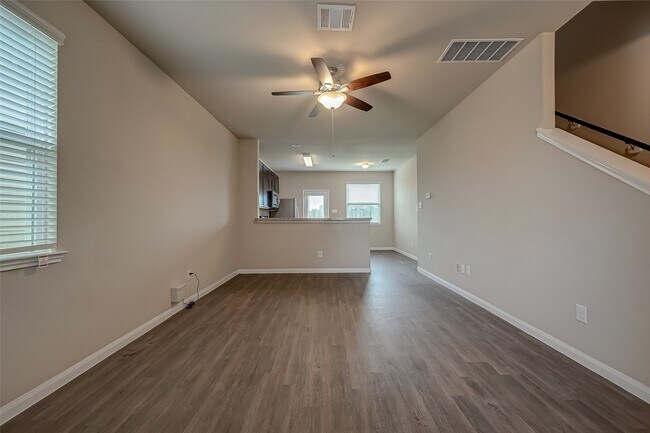Building Photo - 17219 Quiet Song Ct