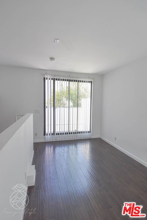 Building Photo - 1727 Glendon Ave
