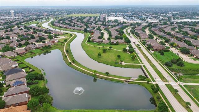 Building Photo - 2392 Ranchview Dr